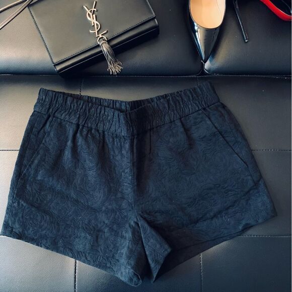 J CREW SHORTS - Picture 3 of 10